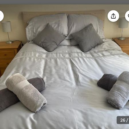 1 Hatton House 2 Bedroom 2 Bathroom Spacious Basement Flat Newark-on-Trent  Экстерьер фото